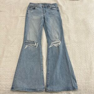 American Eagle Next Level Stretch Low Rise Flare Jeans Distressed 4